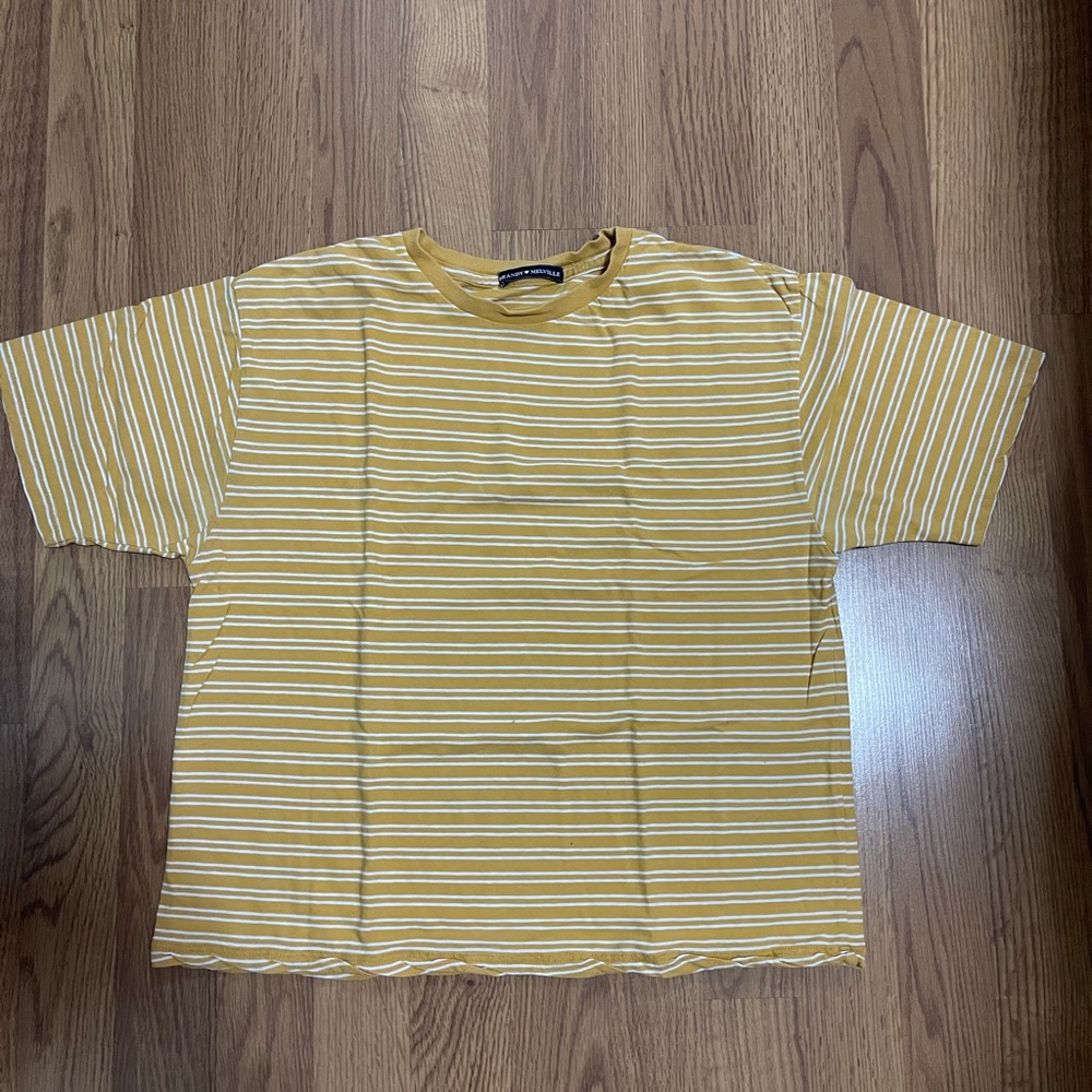 Yellow brandymelville tee shirt